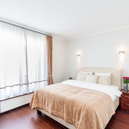 Central Apartment In Gedimino Av By Urban Rent VNO Exterior foto