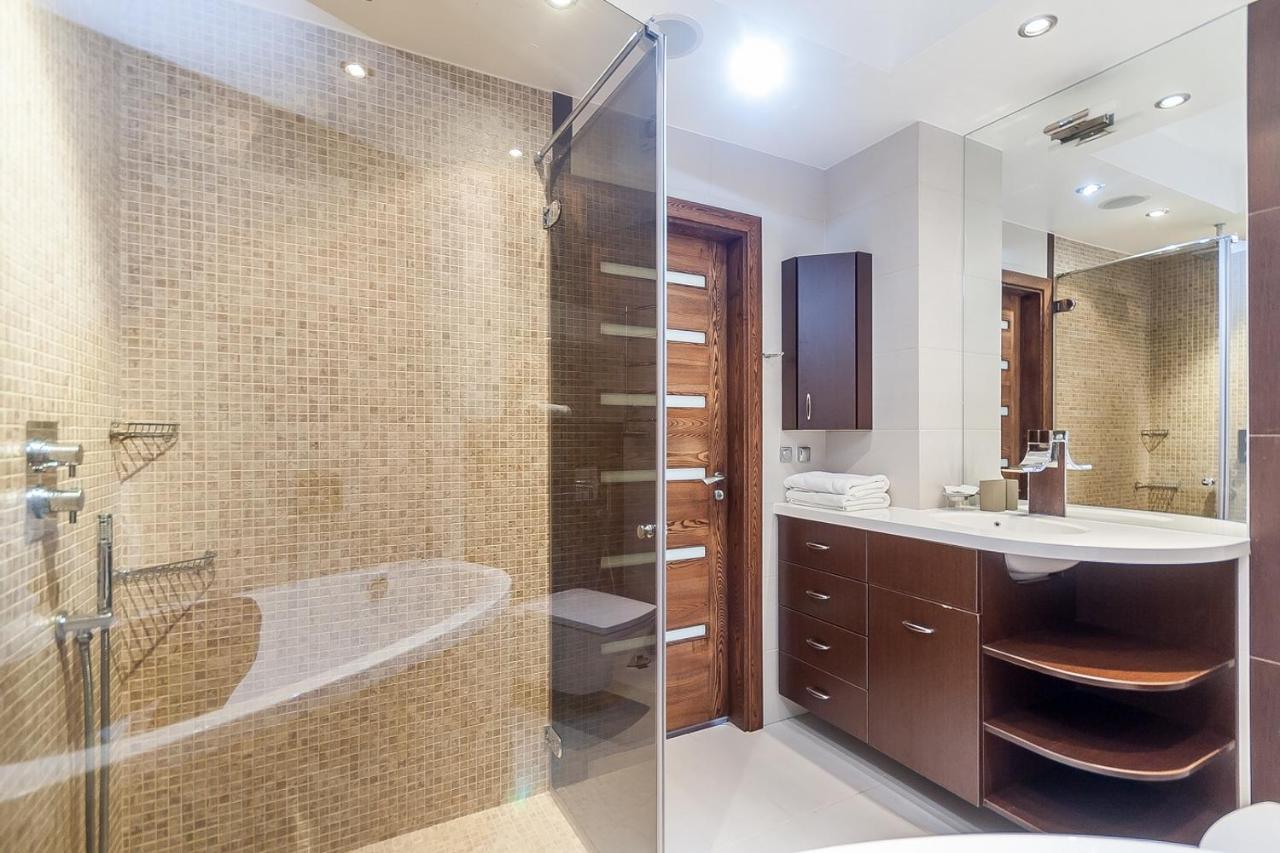 Central Apartment In Gedimino Av By Urban Rent VNO Exterior foto